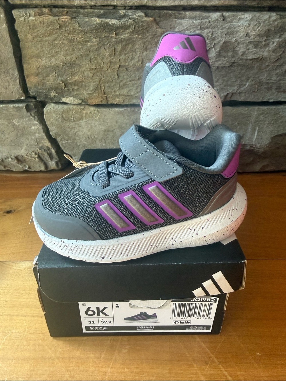 NIB/New Adidas Toddler Girls Shoes Size 6K